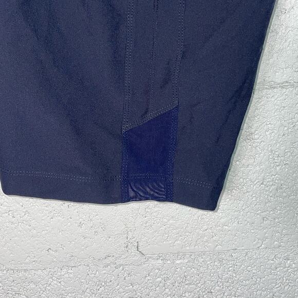 Tail, white label,  Women's Side Insert 11'' Golf Shorts 2 navy - Picture 6 of 9